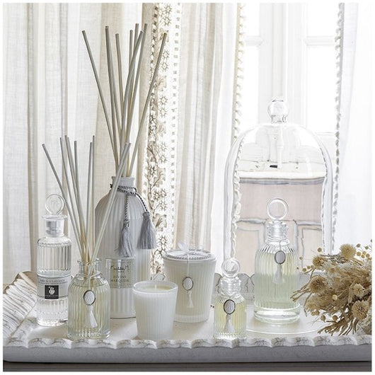 Bougie parfumée Les Intemporels 125 g - Rose Elixir - Sensaura
