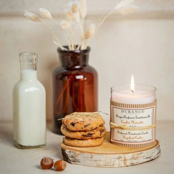 Bougie parfumée traditionnelle 180 gr Cookie Noisette - Sensaura