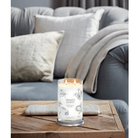 Talc Bebe - Grande bougie Signature Gobelet - Sensaura